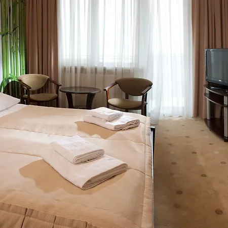 Lägenhetshotell Aparthouse Nad Parseta Szpitalna 7 3*