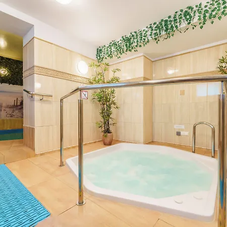 Апарт-отель Aparthouse Nad Parseta Szpitalna 7